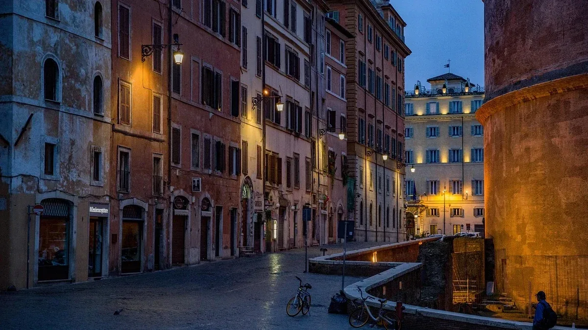 Roma di sera: come pianificare il rientro con i mezzi