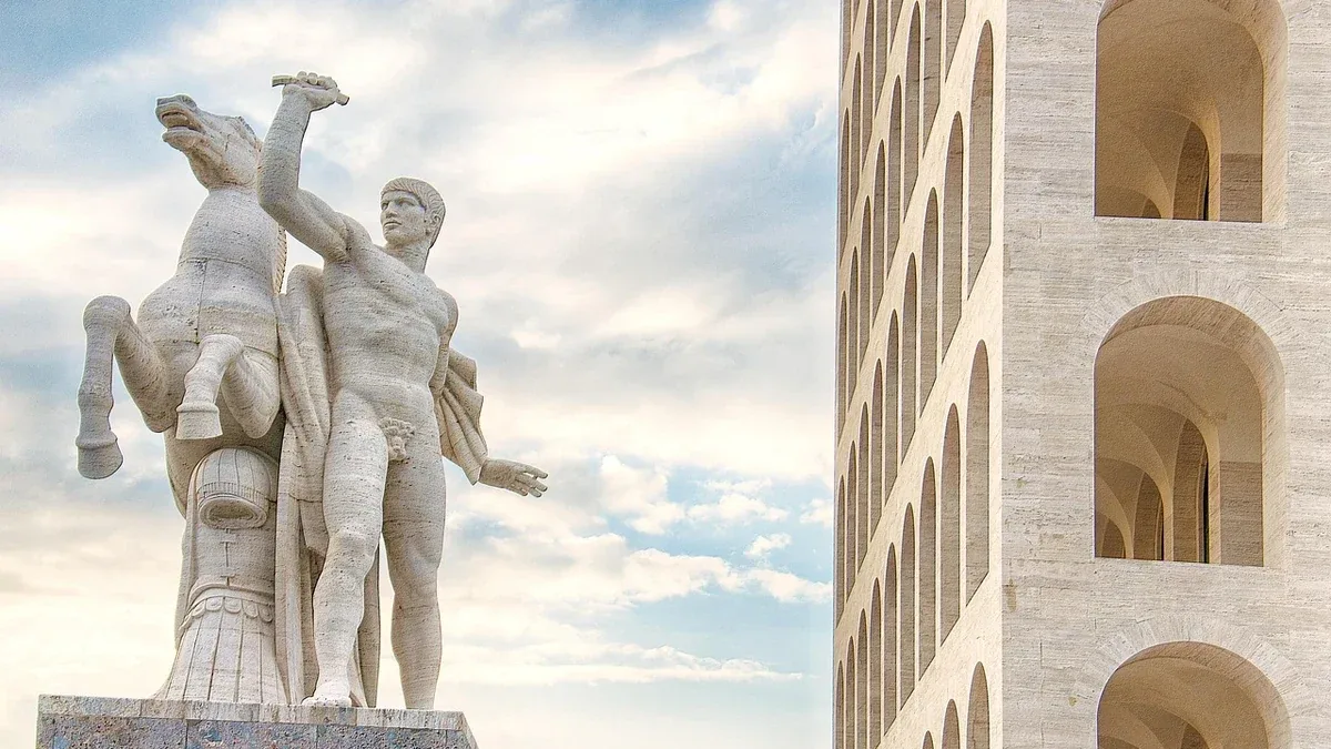 Villaggio Olimpico a piedi: un giro breve tra piazza Grecia e viale della XVII Olimpiade